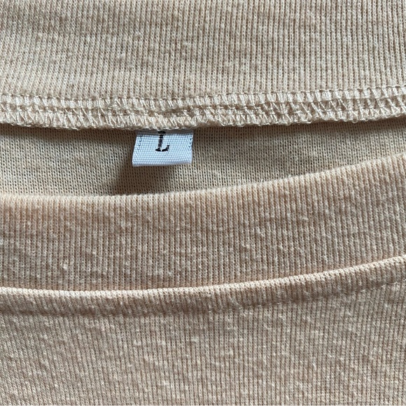 Size large women’s long sleeve top - Picture 6 of 7